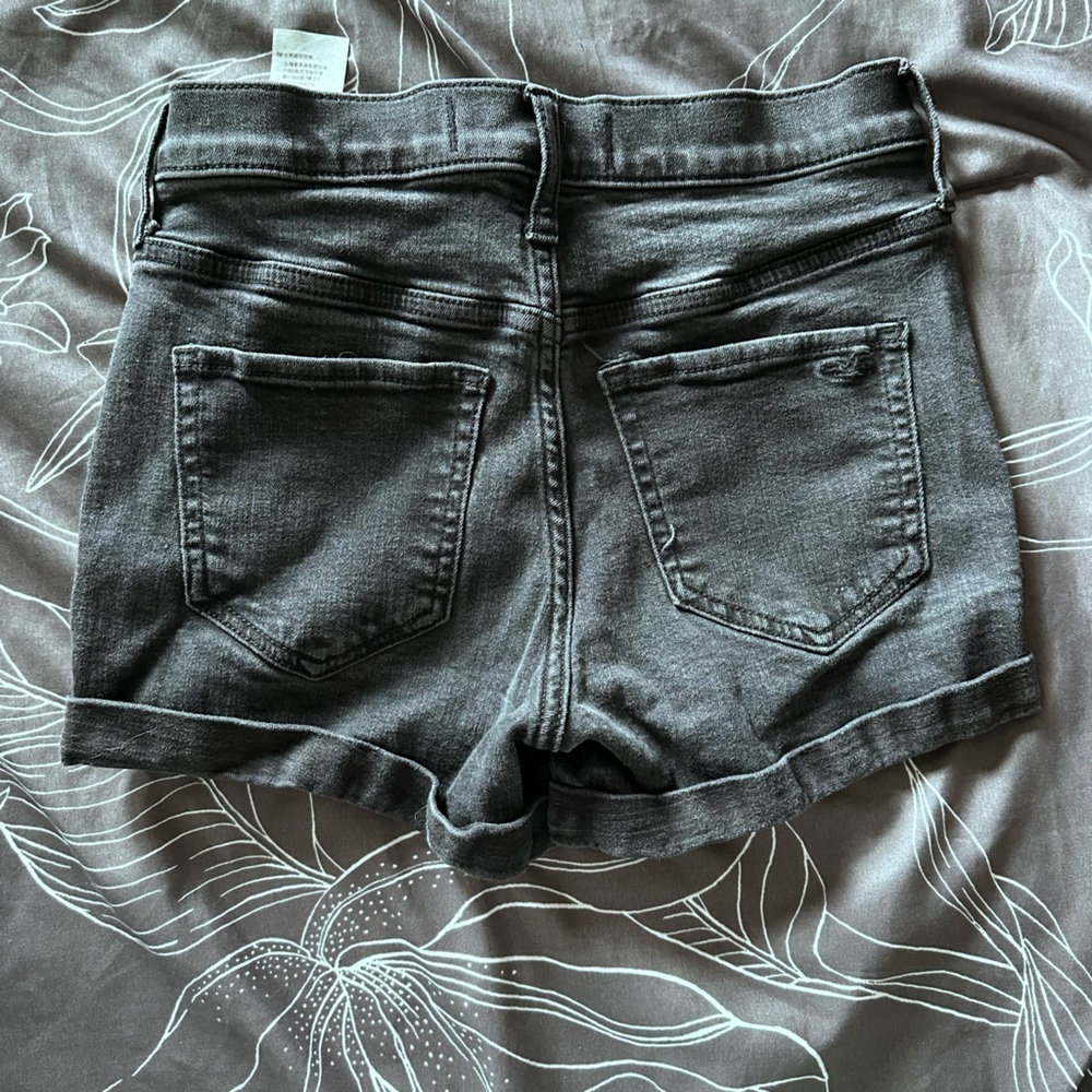 Hollister black denim shorts, size 5 (W 27)